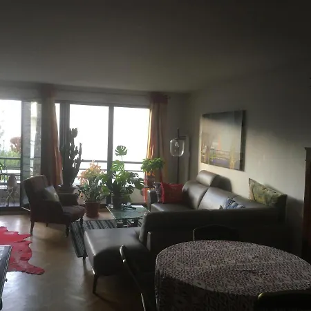 Chez Particulier Vue Tour Eiffel Centre Apartment *